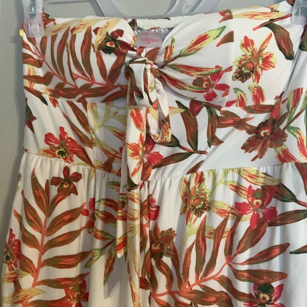 NWOT halter wide pant jumpsuit  size M 7/9 ❤️ - Picture 3 of 5